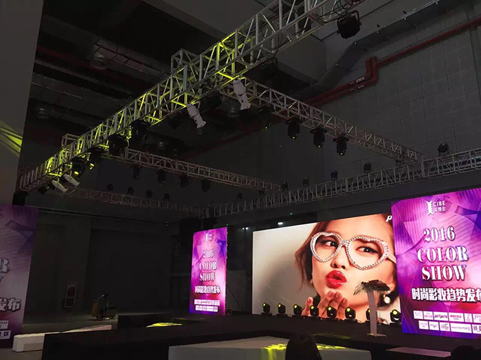 衡香堂品牌创始人Sam参加2016上海大虹桥美博会 (图2)